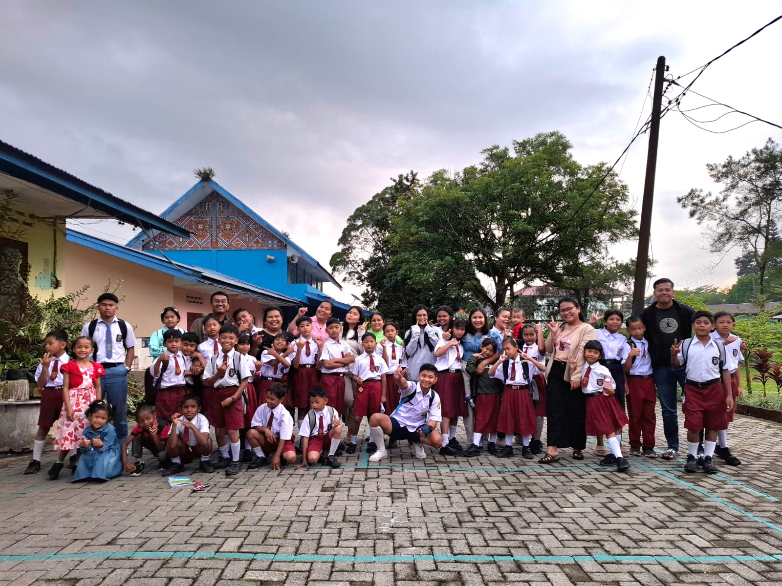 Sebelum berangkat Sekolah
